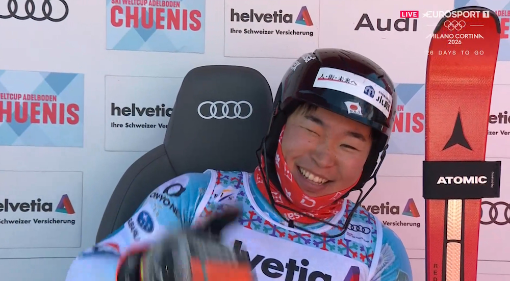 ����� ����