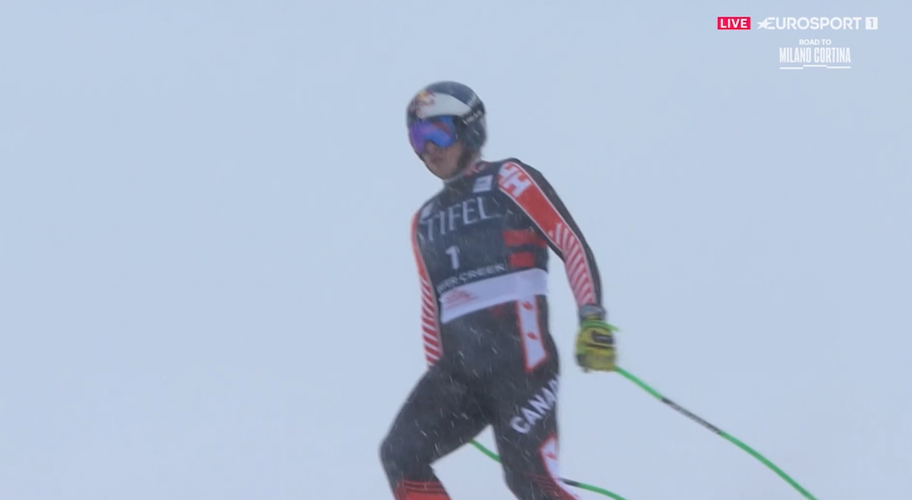 ����� ����