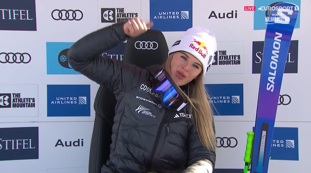 ����� ����