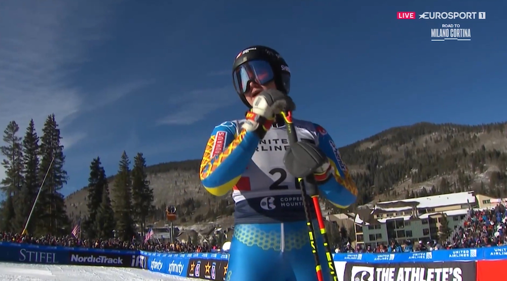 ����� ����