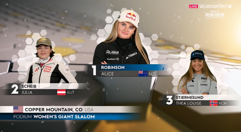 ����� ����