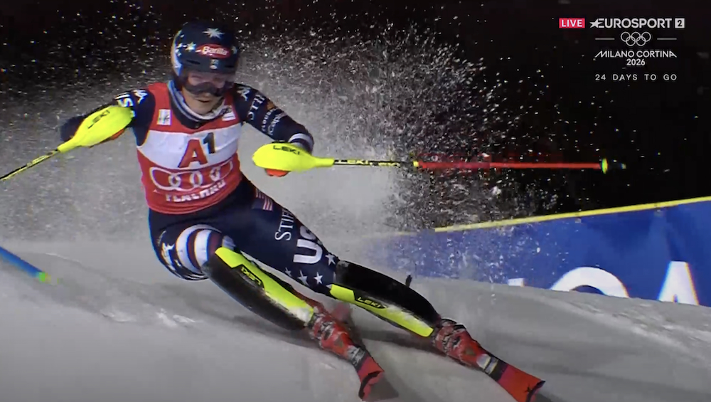 ����� ����