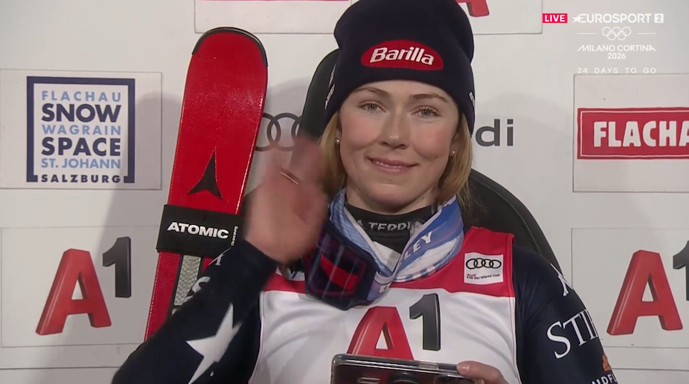 ����� ����