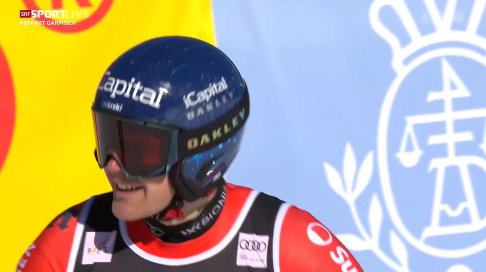 ����� ����