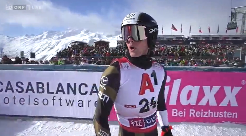 ����� ����