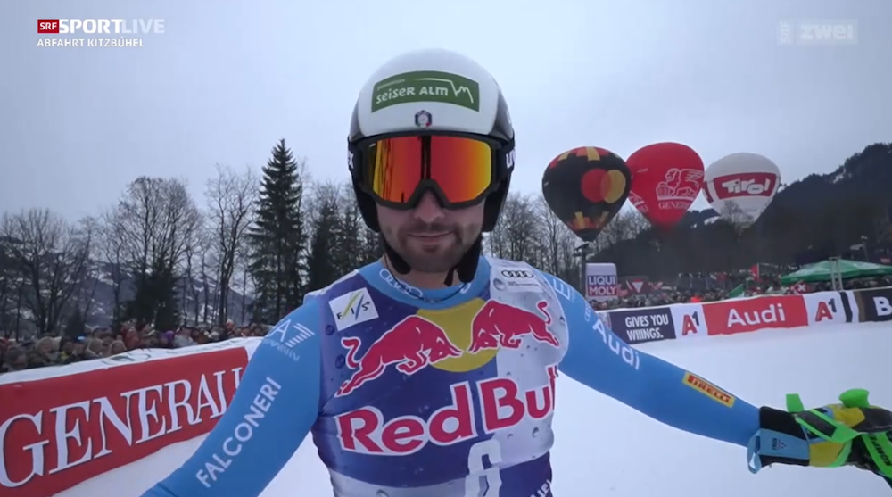 ����� ����