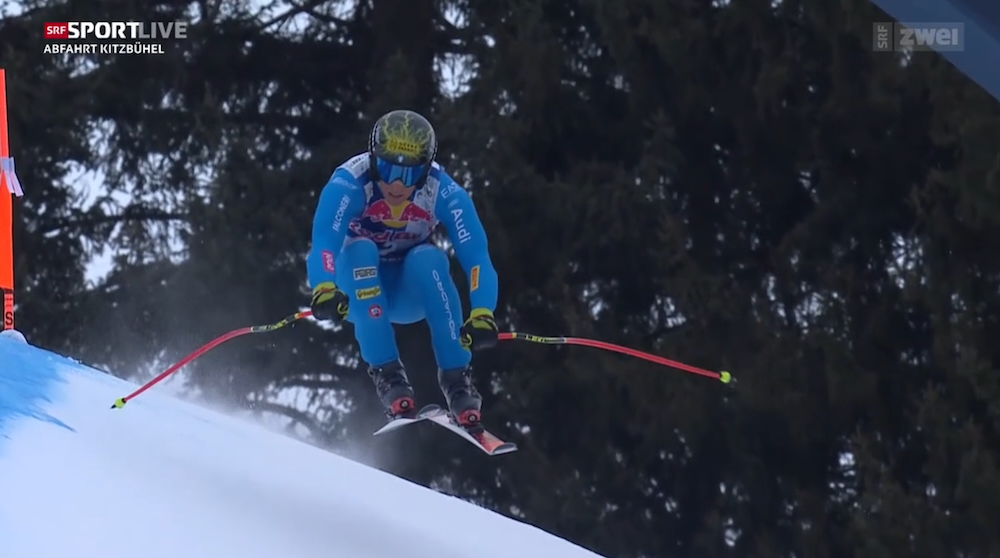 ����� ����