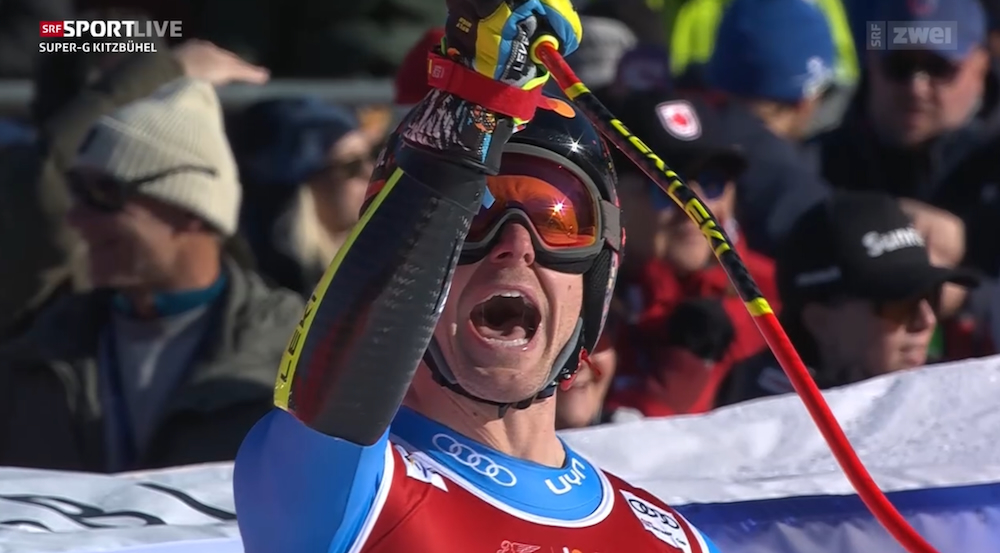 ����� ����