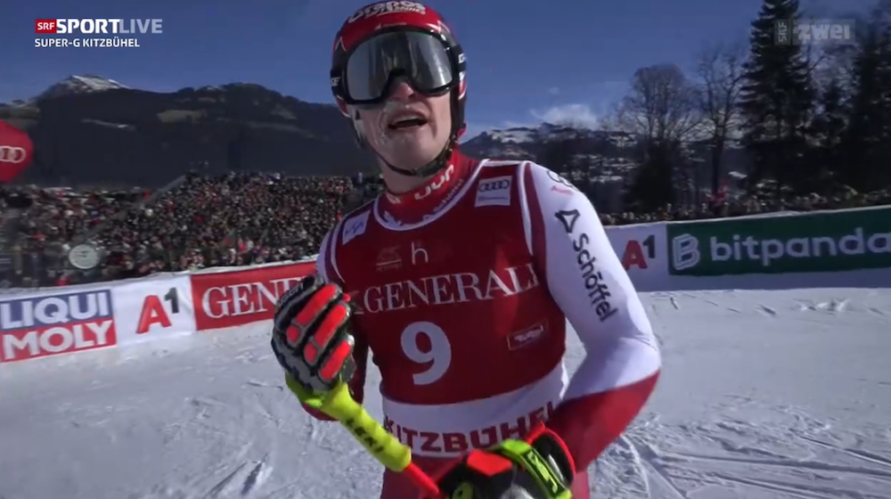 ����� ����