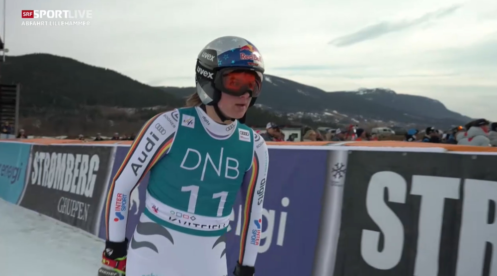 ����� ����