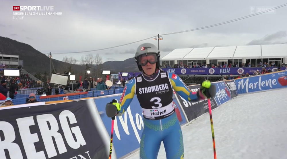 ����� ����