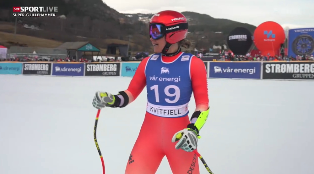 ����� ����