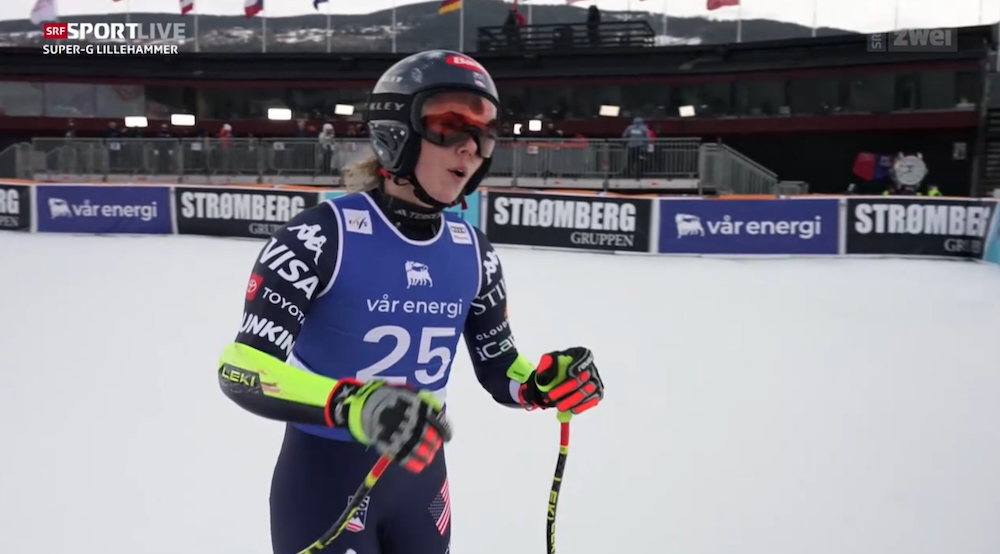 ����� ����