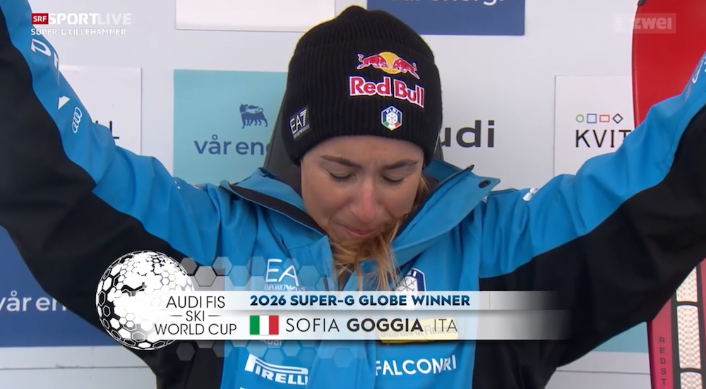 ����� ����