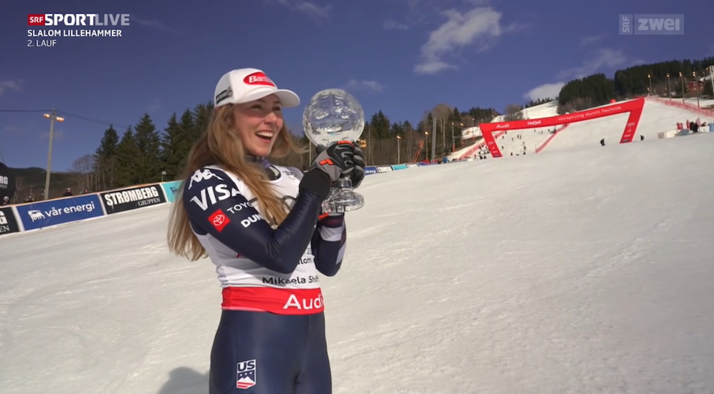 ����� ����