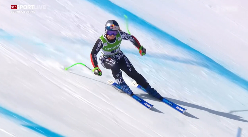 ����� ����