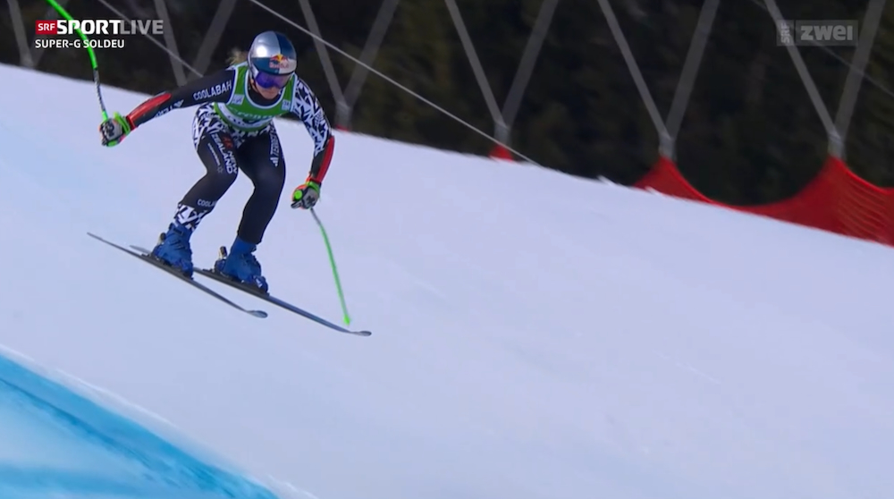 ����� ����