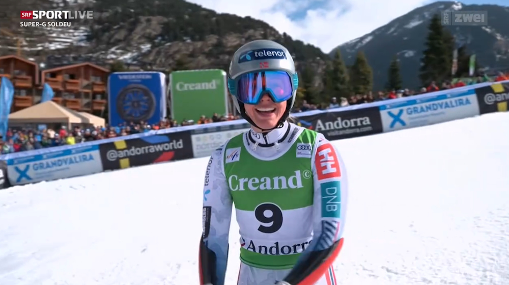 ����� ����