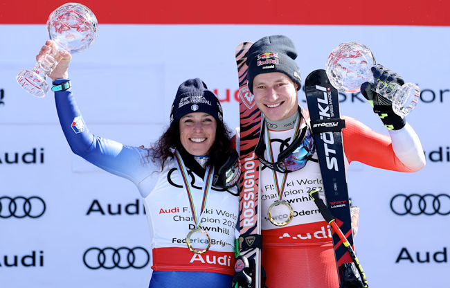 ����� ����