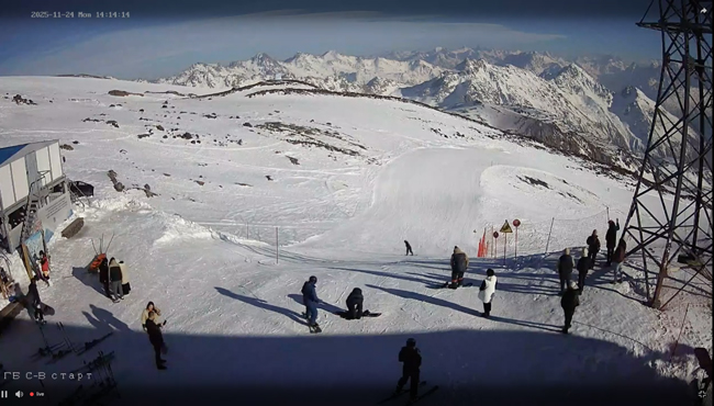 �������