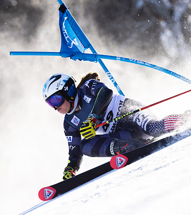 ����� ����