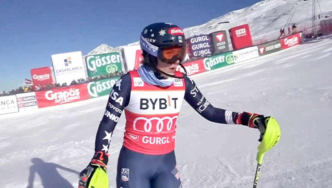 ����� ����