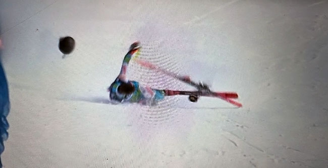 ����� ����