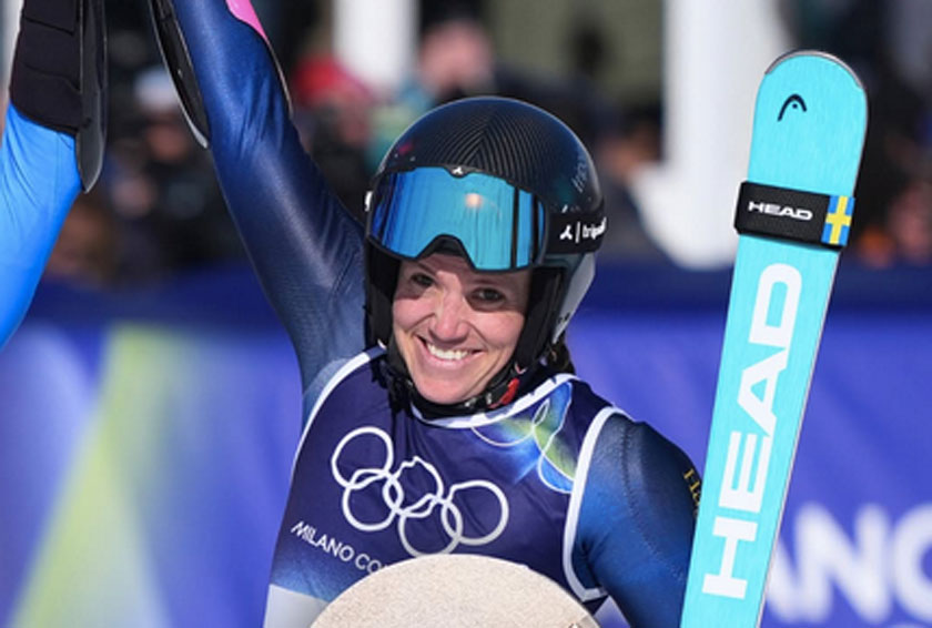 ����� ����