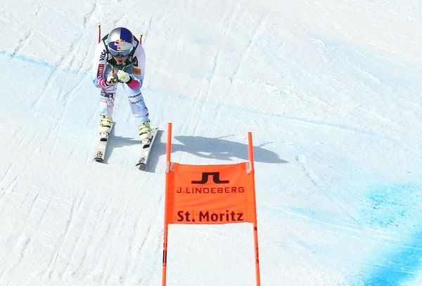 ����� ����